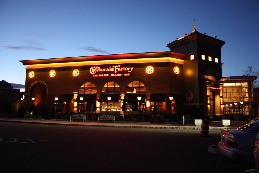 291698_Cheesecake_Factory.JPG